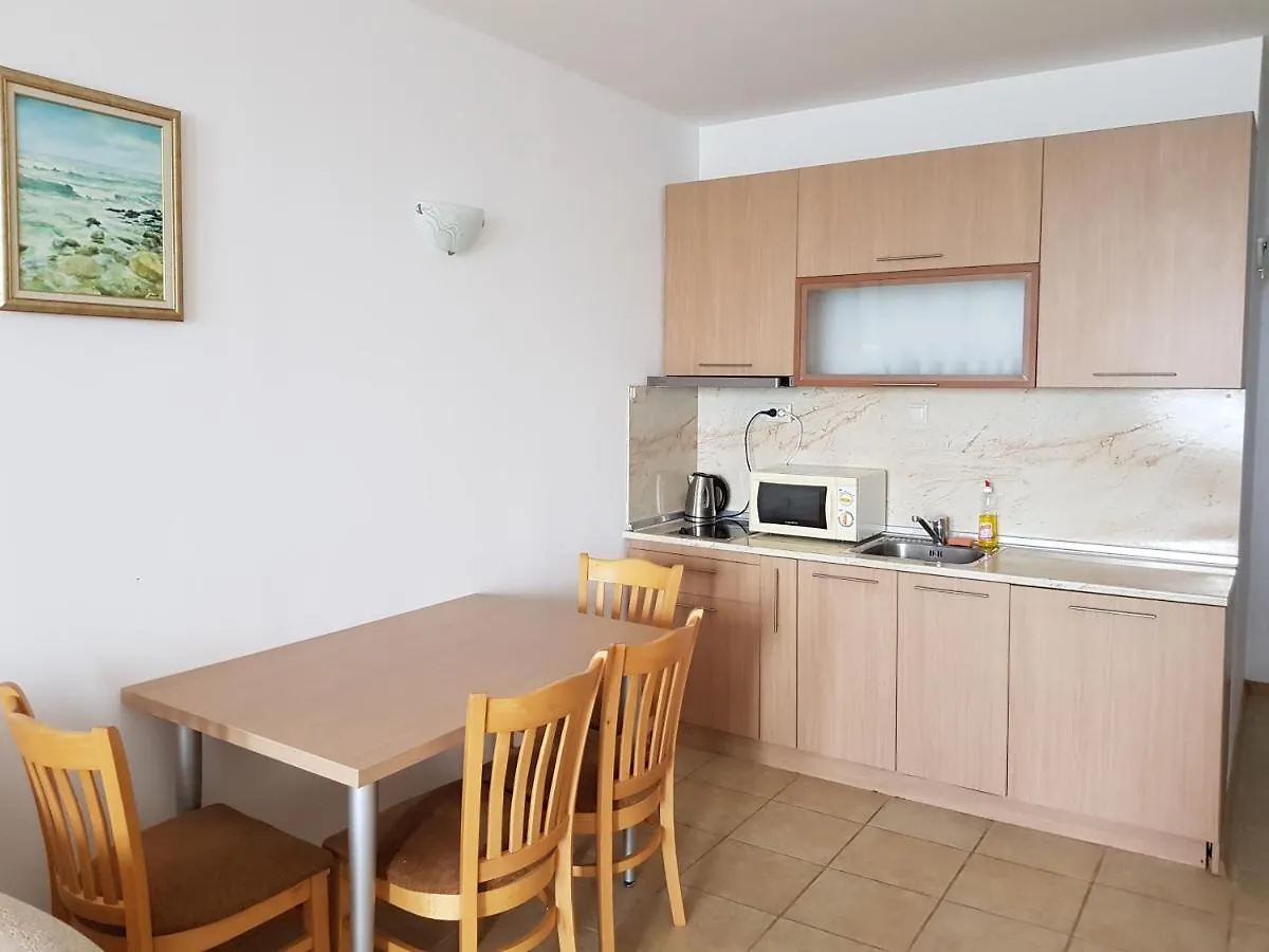 Golden Sands Rentals Apartments